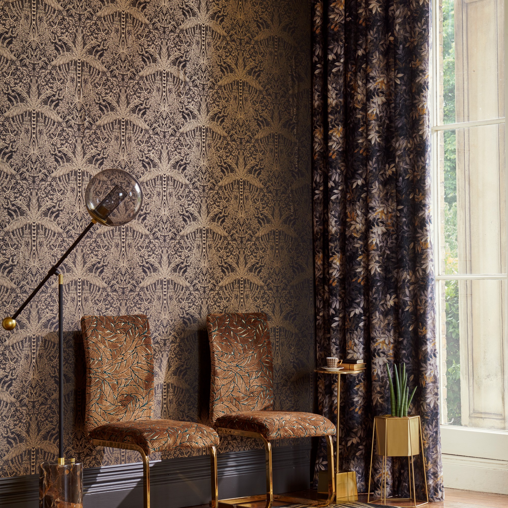 Leopardo Wallpaper W0141 01 By Clarke And Clarke In Antique Noir